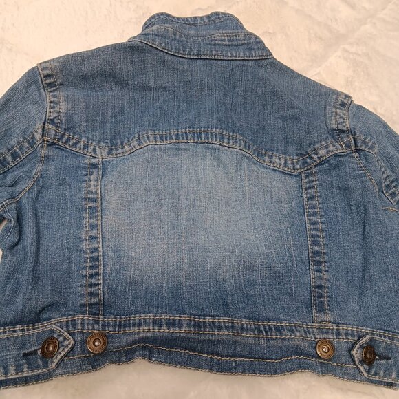 Hydraulic cropped distressed denim jacket - Picture 11 of 14